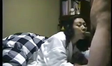 એક અમારા વાહિયાત બાલ્ડ વરણાગિયું માણસ રેમ્સ એક સ્વાદિષ્ટ અતીશય કામોત્તેજક છોકરી સુંદરતા