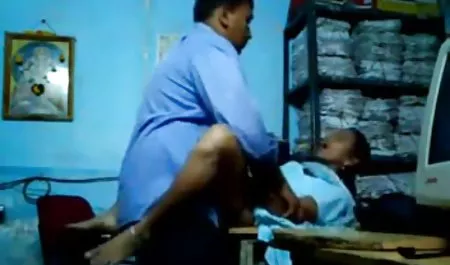 તારીખ સ્લેમ - 1 લી તારીખ ચહેરાના માટે સેક્સી વાહિયાત શિક્ષક પક્ષીએ માટે શોધો - ભાગ 2