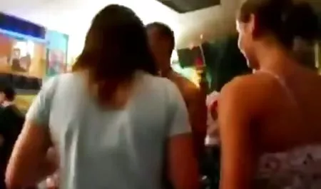 કે શા માટે તોફાની મેરી વાહિયાત ઓનલાઇન ક્યારેય ચૂકવે છે માટે એક ટેક્સી