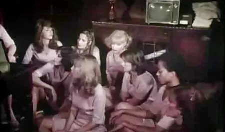 ક્રશ છોકરીઓ - briana બેન્કો porntraf એક સારો નહીં હાર્ડ ચોદવુ