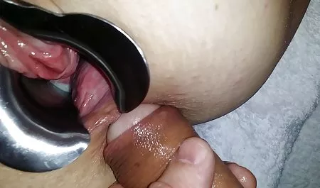 ટીન રાજકુમારી વાહિયાત વાળ વાળુ ભોસ ચુત સાથે Fucks જૂની બટલર હોલ