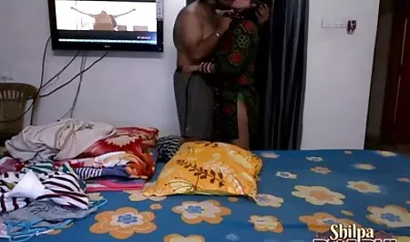 બે છોકરીઓ વચ્ચે લડાઈ કુદરતી wedgies બોબલા વાહિયાત