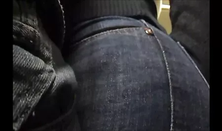 કાલી છોકરી સોફિયા જેડ Fucks વાહિયાત સેક્સ વિડિઓ તેના ચુસ્ત ભોસ સુધી તે Cums!