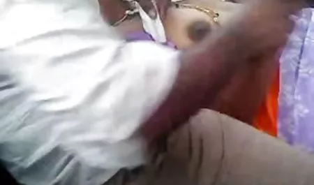 શ્રેષ્ઠ મિત્રો 4 હાર્ડ ચોદવુ રમકડાં સાથે