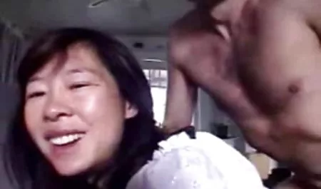 Voluptuous પુખ્ત મોટી વાહિયાત એક સ્ટ્રીપ ક્લબ સુંદર મહિલા સાથે ક્રીમી pussy અને ગંદા ઇચ્છા