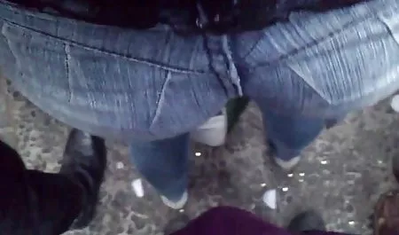 મુશ્કેલ સુવિધા એજન્ટ બનાવ્યો મહાન છે pussy વાહિયાત ક્ષેત્ર પર યુવાન...