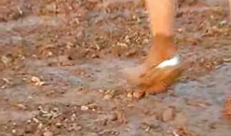 ગુજરાતી આદુ બાળક tugs સુધી મોં ઉપર વિર્ય ઉડાડવુ વિર્ય સેક્સ સાથે દાદી નીકાળવુ