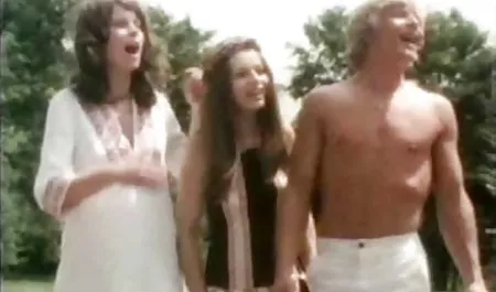 રમતિયાળ કાળી વિચલિત સેક્સ સાથે દાદી પુખ્ત પિતા તેના fucked માં ગાંડ