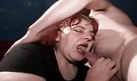 યુવાન ઉભયલિંગી સેક્સ સાથે મમ્મી વિડિઓ ગાય્ઝ શેરિંગ ભોસ ચુત