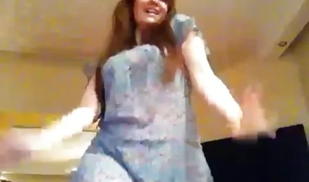 અબનૂસ જેવું કાળું બન્ની રાત્રે લે ગાંડ થી અવાસ્તવિક વાહિયાત