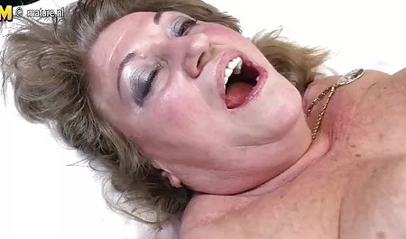 પ્રખર વાસ્તવિક કલાપ્રેમી Swinger વાહિયાત યુવાન દંપતિ સેક્સ ટેપ