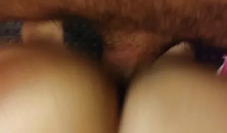 મસ્ત ગાંડ વાળી અત્યંત કામુક મમ્મી વાહિયાત કાર મારે તને ચોદવિ છે Becca ડાયમંડ સ્પ્રેડ તેના પગ માટે ઘૂંસપેંઠ BDSM