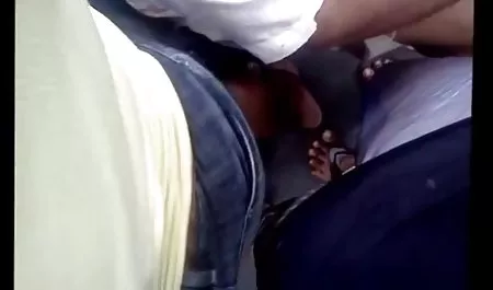 કાળા વાળ વાળી છોકરી સુંદર છોકરી છોકરી નું મુઠ મારવુ તેના અશ્લીલ નાંખે છે હજામત કરેલું ભોસ ચુત ભીનું