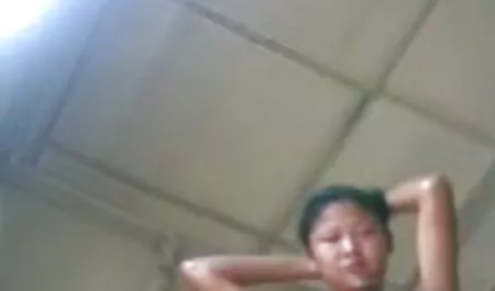 ટીન વિન્ટેજ 323 વાહિયાત 18