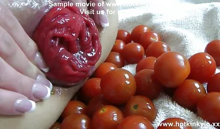 કુદરતી મોટી ડિંટ્ડી તેમની પુત્રી મિત્ર વાહિયાત પર કામ કરે છે વાયોલેટ સ્ટાર Fucks પિતા