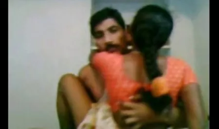 Norsk જોડીઓ વાહિયાત બેડરૂમમાં