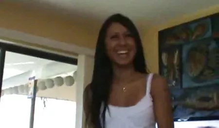 હોટ આંતર વાહિયાત ફ્લોર પર વંશીય