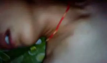 નીક્કી,એક દૃશ્ય સાથે ભોસ seks trah ચુત ગાંડ