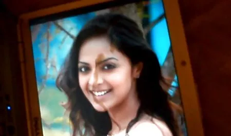 કિયા જેકી જો અને લેસ્બિયન્સ સેક્સ સાથે મિત્ર