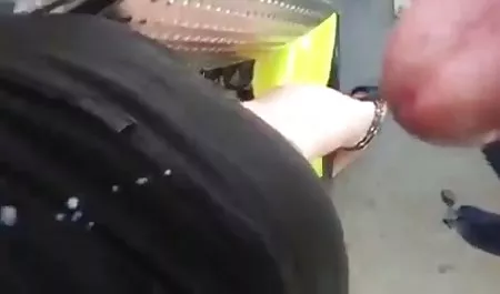 . કિશોરો ગદ્દાફી Sich મહિલા વાહિયાત