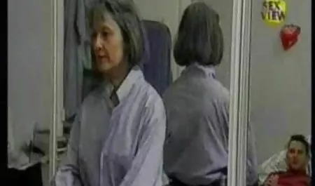 સોનેરી વાહિયાત પર પાણી