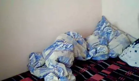 ગર્લફ્રેન્ડ સેક્સ તેની પત્ની સાથે sucks