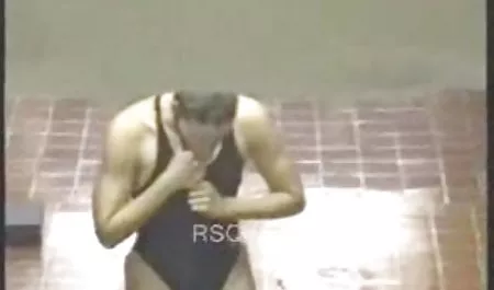 મોટા બોબલા વાળી મહિલા વાહિયાત પર પેટ યુકે સુંદર છોકરી ગાંડ ચોદવુ દ્વારા એક નકલી પોર્ન નિર્માતા