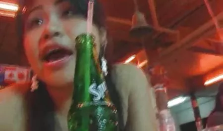 સ્નાન ભારતીય વિદ્યાર્થીઓ વાહિયાત ચોદવુ