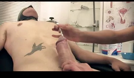 Tami અને ટીના ગેબ્રિયલ સરવાળો કમ લોડ પછી તીવ્ર વાહિયાત બેડ પર