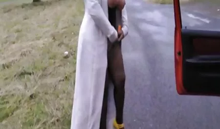 જર્મન સોનેરી વાળ વાળી ગાંડ થી મોં માં એક Solarium સાથે એક ઝડપી વાહિયાત - જિમ સ્નાયુ કિશોર કે કિશોરી ગાંડ